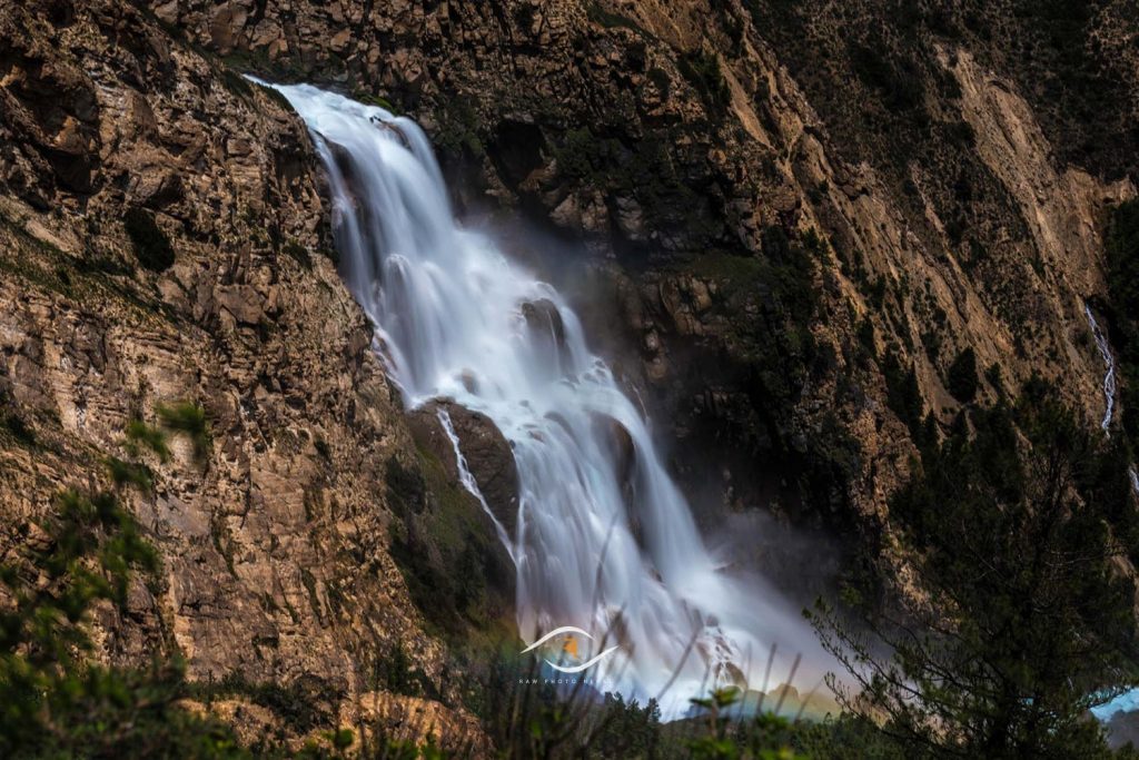 Phoksundo waterfall